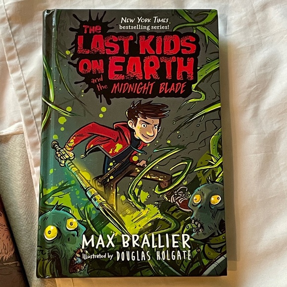 The Last Kids on Earth Adventure Book Set, Max Braillier - Picture 4 of 13